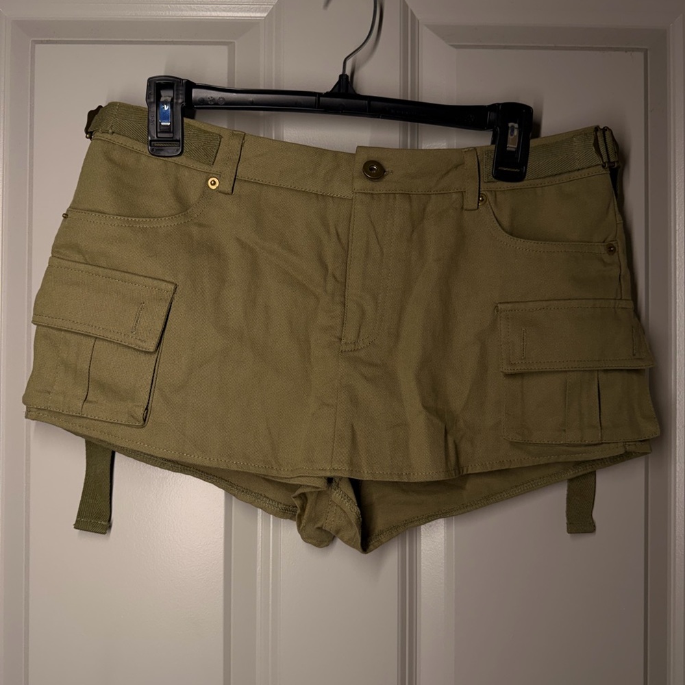 SHEIN Olive Green Cargo Mini Skort with Utility Pockets